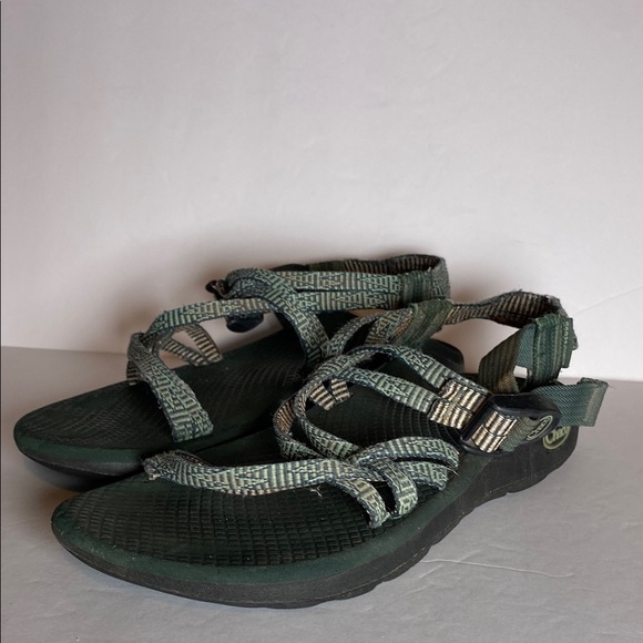 Chaco ZX2 Classic Women's Blue and Tan Print Sandals - Picture 1 of 9